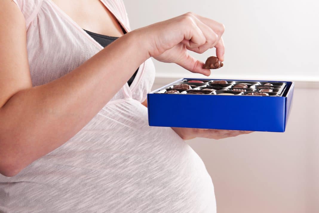 Peut-on manger du chocolat quand on est enceinte ?