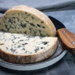 Peut-on manger du fromage à pâte persillée enceinte ?